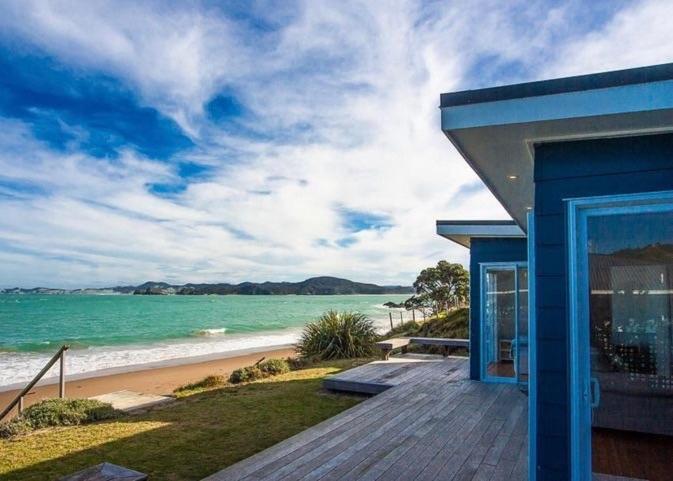 Shoreside - Tutukaka Holiday Home Екстер'єр фото